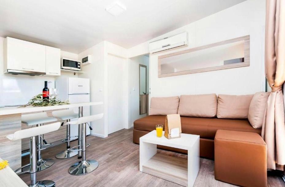 Mobile Homes Camp Perna - Adriatic Kampovi Orebić Extérieur photo